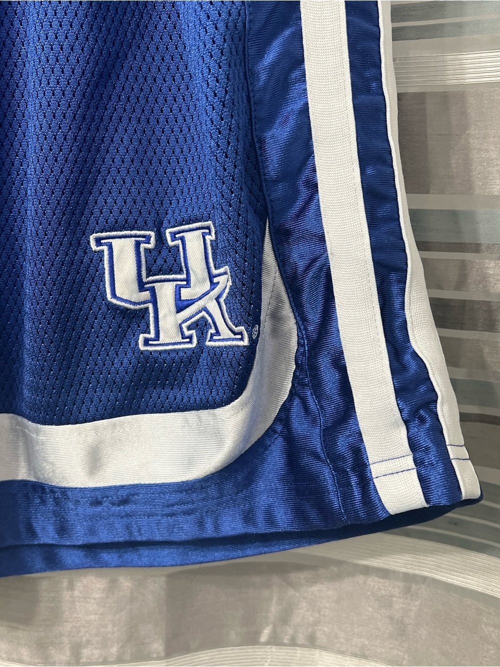 Vintage Colosseum University of Kentucky Wildcats Blue Basketball Shorts - Picture 3 of 12